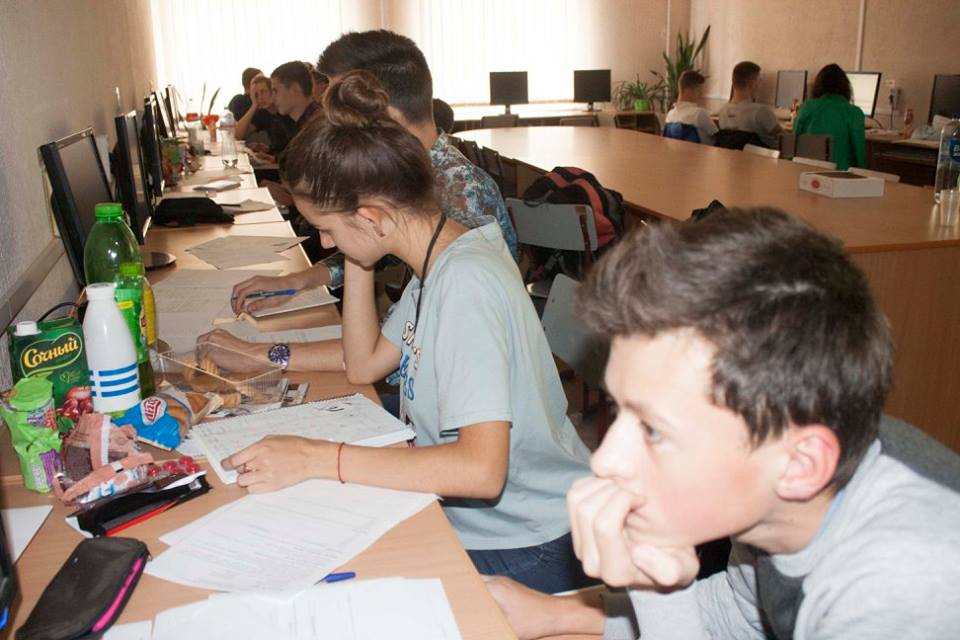 Основний тур ІІ етапу Всеукраїнської студентської олімпіади з програмування АСМ-ICPC 2017