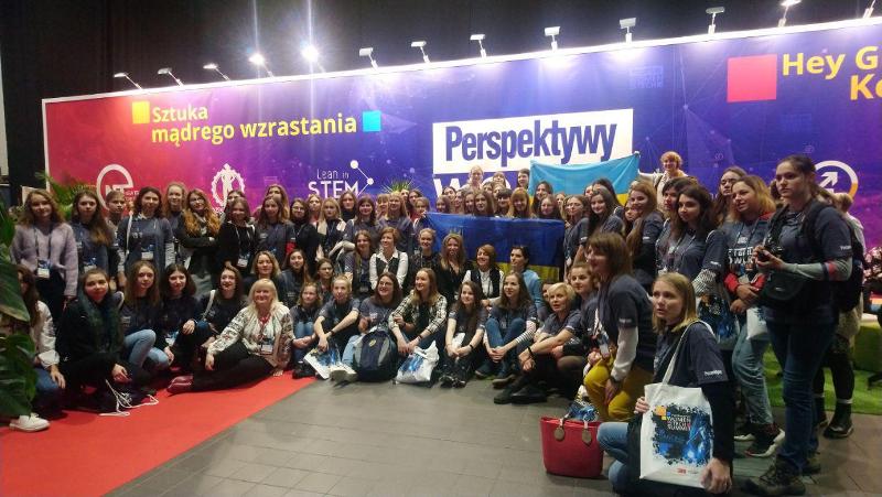 (Українська) Студентки-інформатики ТНПУ виграли грант на участь у міжнародному саміті
